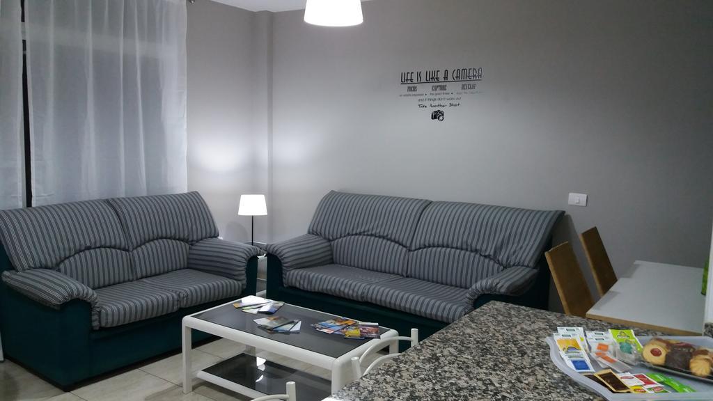 Vivienda Vacacional Atlantida Канделария Екстериор снимка